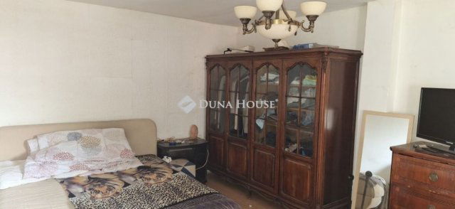 Eladó családi ház, Budapesten, XVII. kerületben 72 M Ft