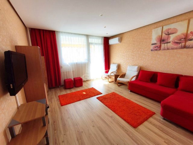 Eladó panellakás, Kecskeméten 54.5 M Ft, 2+1 szobás