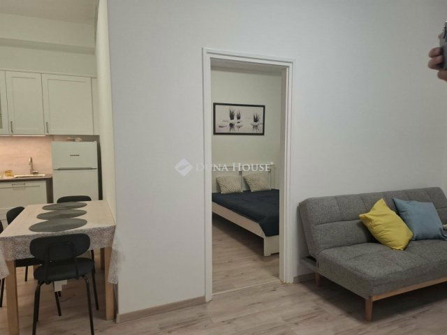 Kiadó téglalakás, albérlet, XIV. kerületben, Nagy Lajos király útján