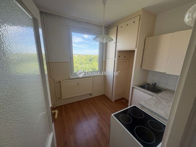 Eladó panellakás, Debrecenben, Jerikó utcában 45.9 M Ft