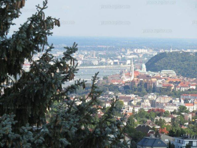 Eladó ikerház, Budapesten, II. kerületben 560 M Ft, 6 szobás
