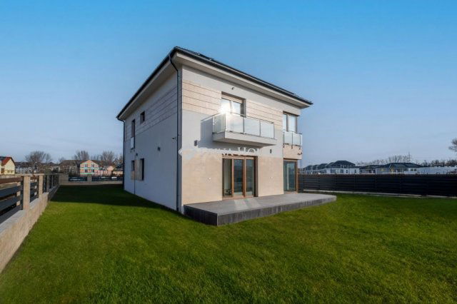 Eladó családi ház, Budapesten, XXIII. kerületben 280 M Ft