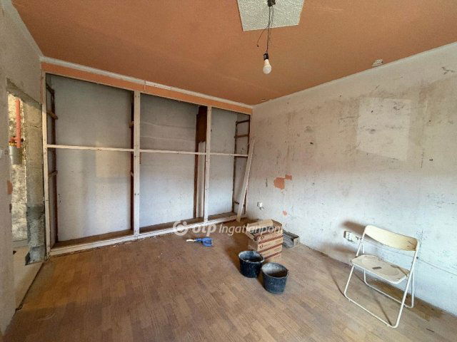 Eladó téglalakás, Bátonyterenyén 15.9 M Ft, 2 szobás