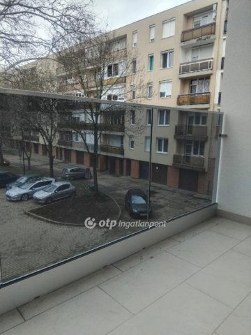 Eladó téglalakás, Hajdúnánáson 46 M Ft, 2+1 szobás