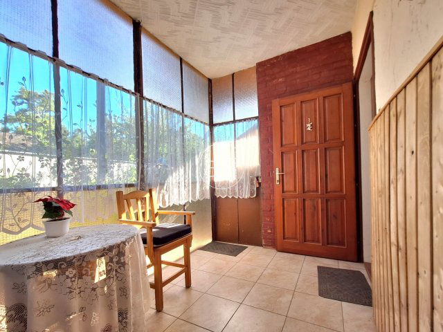 Eladó családi ház, Szentesen 35.9 M Ft, 3+1 szobás