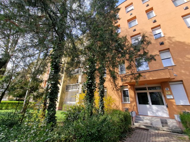 Eladó téglalakás, Budapesten, XXI. kerületben 57.9 M Ft