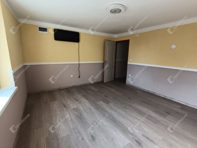 Eladó családi ház, Nagyatádon 29.5 M Ft, 2 szobás