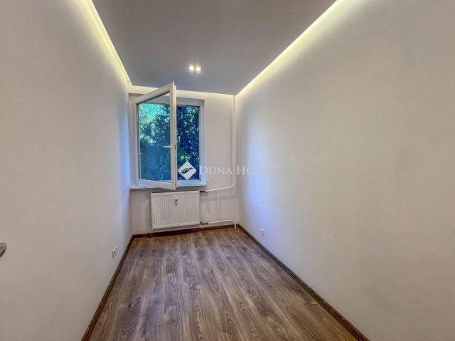 Eladó panellakás, Budapesten, XVIII. kerületben 61.9 M Ft