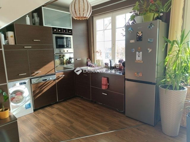 Eladó téglalakás, Budapesten, II. kerületben 187 M Ft, 3 szobás