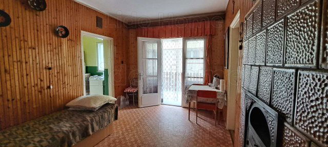 Eladó családi ház, Balatonszemesen 75 M Ft, 12 szobás