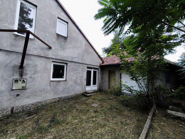 Eladó családi ház, Dombóváron 21.9 M Ft, 4 szobás