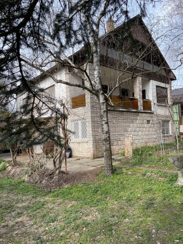 Eladó családi ház, Piliscsabán 99 M Ft, 5 szobás