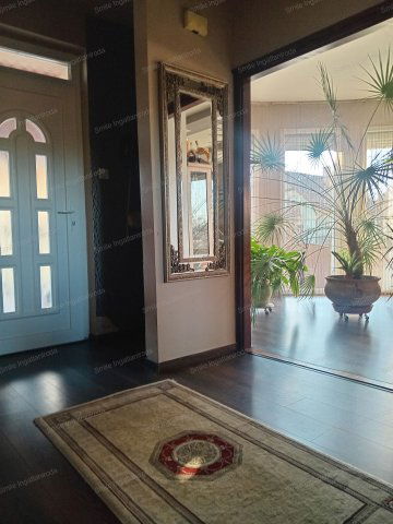 Eladó családi ház, Nyíregyházán 159 M Ft, 7+2 szobás