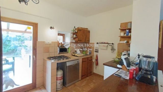 Eladó családi ház, Mohácson 138 M Ft, 4 szobás