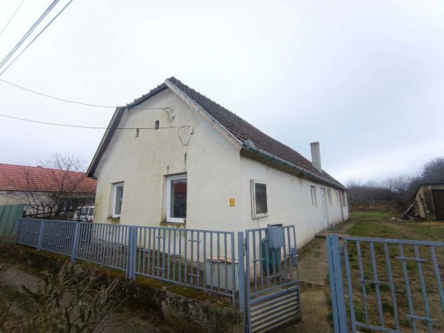 Eladó családi ház, Kacsótán 17.5 M Ft, 2+1 szobás