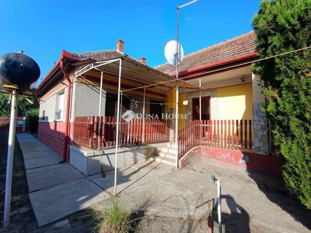 Eladó családi ház, Nagykátán 33.5 M Ft, 3 szobás