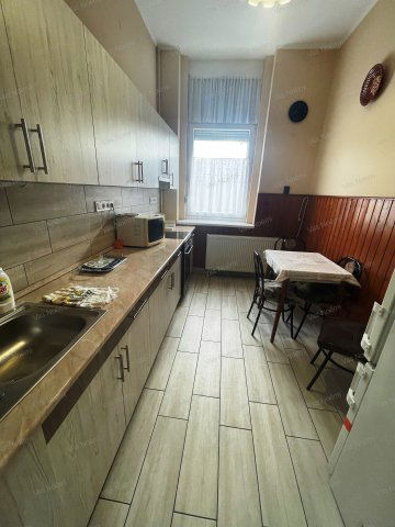 Eladó téglalakás, Nagykanizsán 45.9 M Ft, 3 szobás