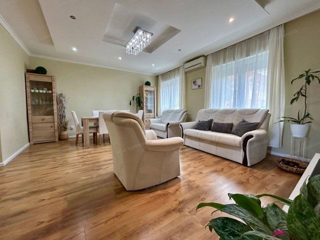 Eladó téglalakás, XX. kerületben, Török Flóris utcában