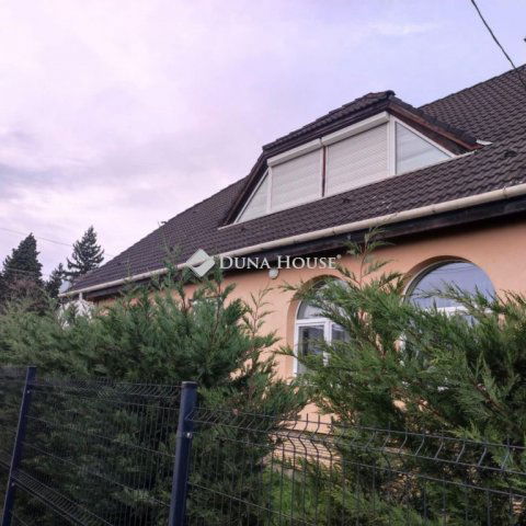 Eladó családi ház, Toronyon 140 M Ft, 7 szobás