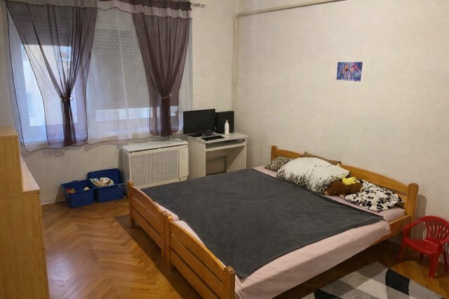 Eladó téglalakás, Pécsett 54.9 M Ft, 2+1 szobás