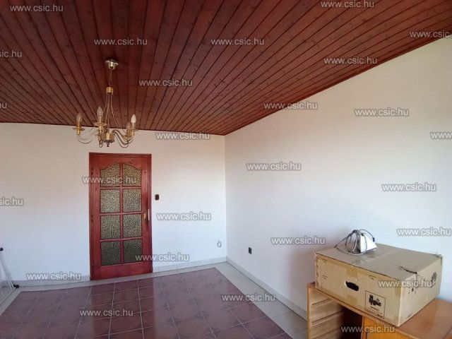 Eladó családi ház, Budapesten, XVI. kerületben 149.9 M Ft