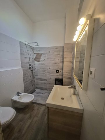 Eladó téglalakás, Budapesten, III. kerületben 139 M Ft, 3 szobás