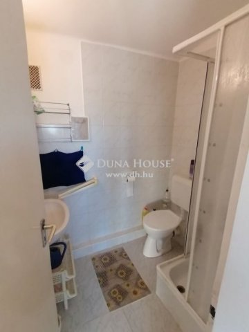 Eladó sorház, Egerben 70 M Ft, 4 szobás / költözzbe.hu