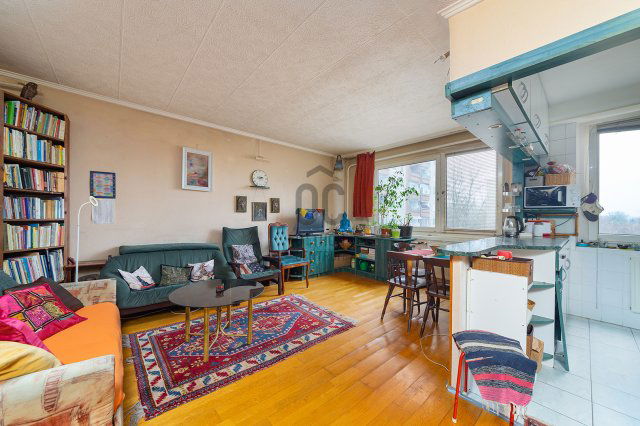 Eladó téglalakás, Budapesten, III. kerületben 98 M Ft, 4 szobás