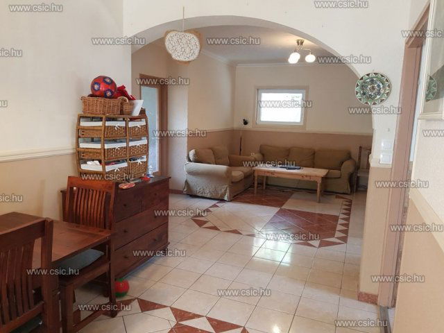 Eladó téglalakás, Budapesten, XVII. kerületben 123 M Ft