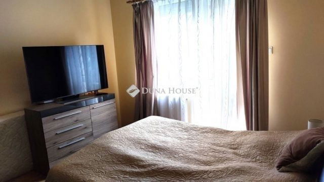 Eladó téglalakás, Budapesten, XVI. kerületben 82 M Ft, 2 szobás