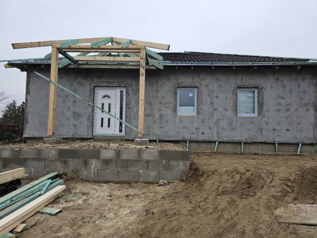 Eladó családi ház, Pócsmegyeren 124.9 M Ft, 4 szobás