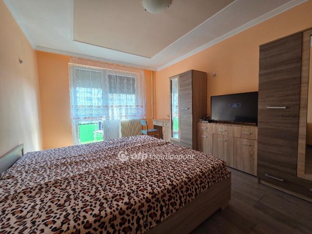 Kiadó panellakás, albérlet, Debrecenben 200 E Ft / hó