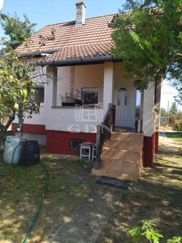 Eladó családi ház, Őrbottyánban 55 M Ft, 2 szobás