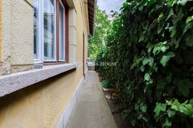 Eladó ikerház, Budapesten, XVIII. kerületben 99.9 M Ft, 5 szobás