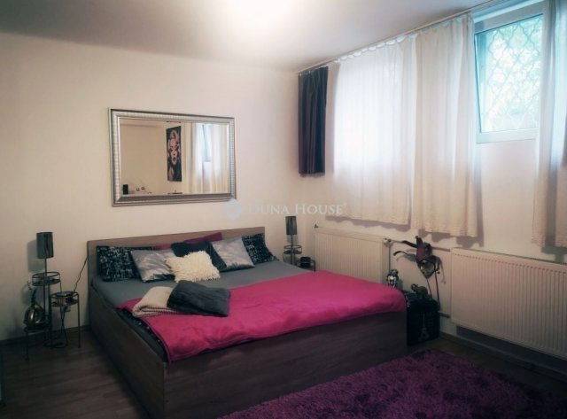 Eladó téglalakás, Budapesten, II. kerületben 149.99 M Ft