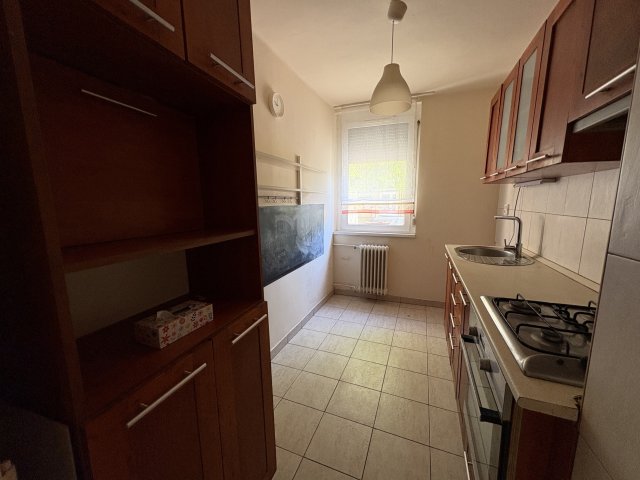 Eladó téglalakás, Székesfehérvárott 50.5 M Ft, 2 szobás