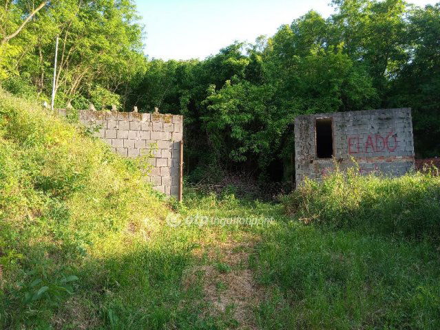 Eladó telek, Szekszárdon 27.5 M Ft / költözzbe.hu