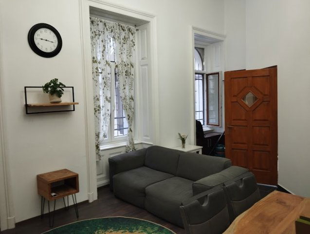 Eladó téglalakás, Budapesten, VI. kerületben 0.495 M Ft