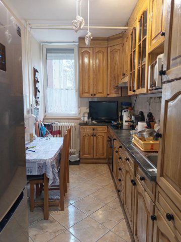 Eladó téglalakás, Tatabányán 46.5 M Ft, 2 szobás