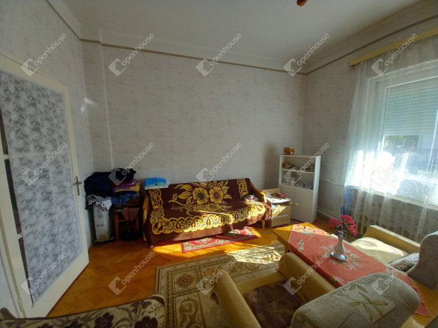 Eladó családi ház, Szászbereken 37.99 M Ft, 3 szobás