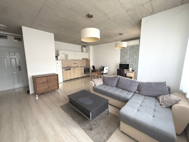 Kiadó téglalakás, albérlet, Szegeden, Bécsi körúton, 2 szobás