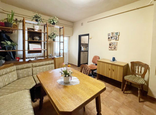 Eladó családi ház, Bujon 17.9 M Ft, 2+1 szobás