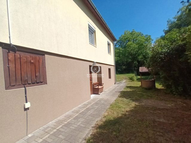 Eladó családi ház, Ózdon 24.99 M Ft, 2 szobás