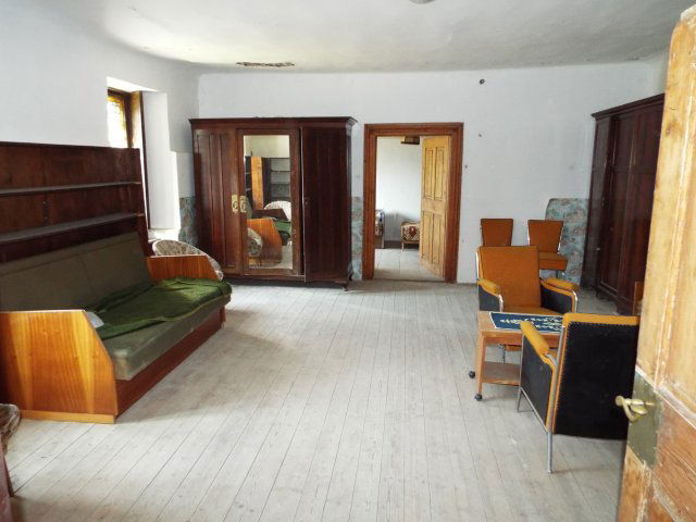 Eladó családi ház, Perkátán 30 M Ft, 5 szobás