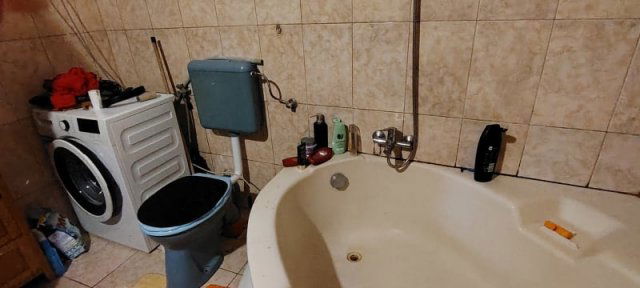 Eladó családi ház, Kiskunlacházán 24.9 M Ft, 1+2 szobás