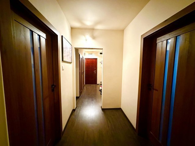 Eladó panellakás, Debrecenben, István úton 74 M Ft, 4 szobás