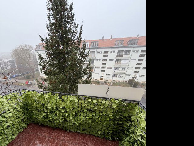 Eladó téglalakás, Pécsett, Esztergár Lajos utcában 53.9 M Ft