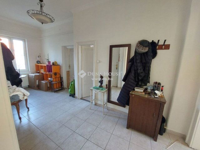 Eladó iroda, Budapesten, XI. kerületben 98 M Ft, 3 szobás