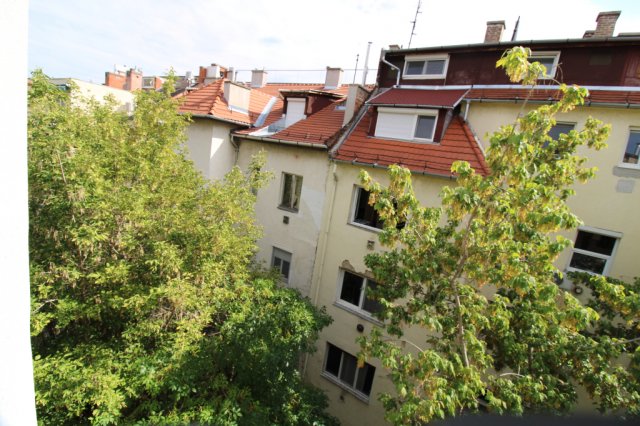 Eladó téglalakás, Budapesten, III. kerületben 42 M Ft, 1 szobás