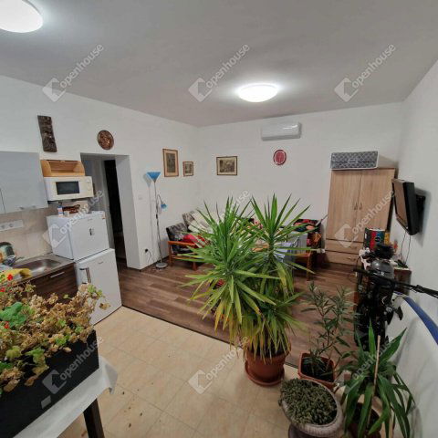 Eladó családi ház, Siófokon 129.9 M Ft, 5 szobás